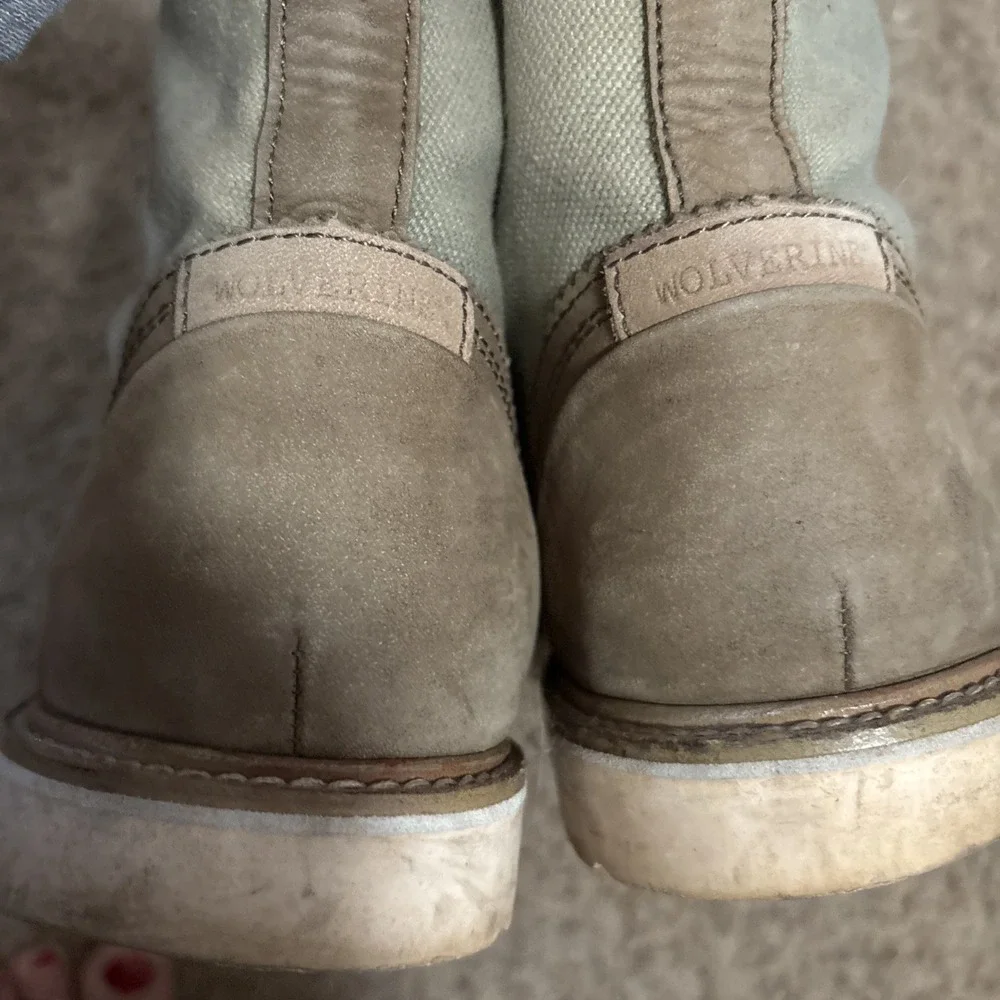 Wolverine 1883 Moc Toe Canvas Leather Boots Men's 7 Women's 9 Hiking Outdoors